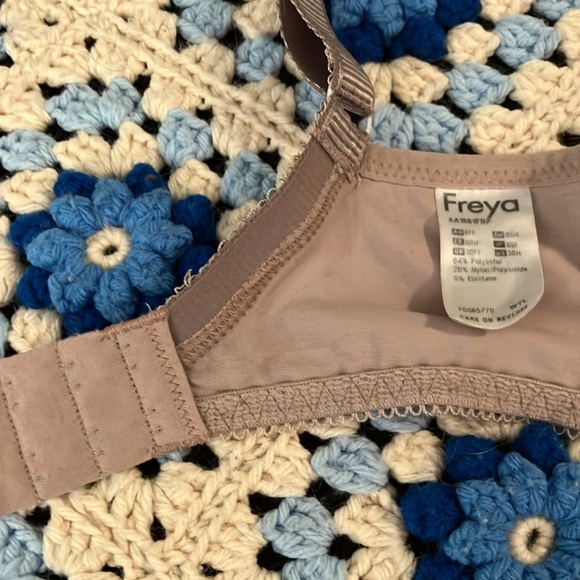 Freya Push Up Bra size 30FF or 30H - Picture 5 of 6